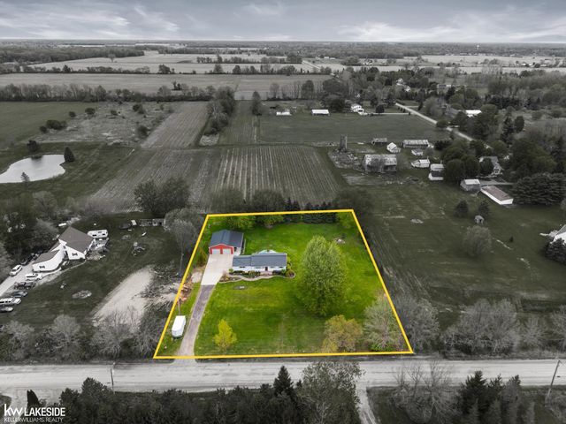 77230 Coon Creek Road, Armada, MI 48005