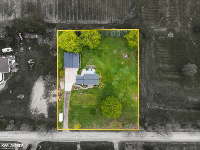 77230 Coon Creek Road, Armada, MI 48005