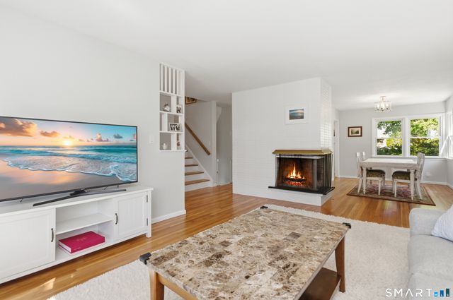 35 High Ridge Drive, Newington, CT 06111