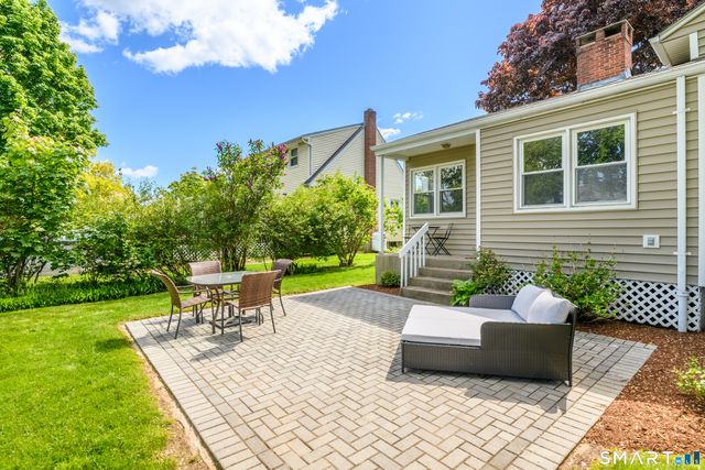 35 High Ridge Drive, Newington, CT 06111