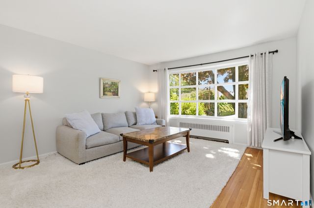 35 High Ridge Drive, Newington, CT 06111