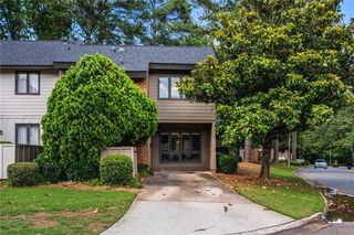 2471 Cedar W Brook, Marietta, GA 30067