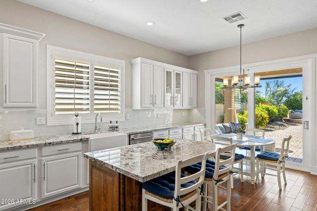 10673 E Le Marche Drive, Scottsdale, AZ 85255