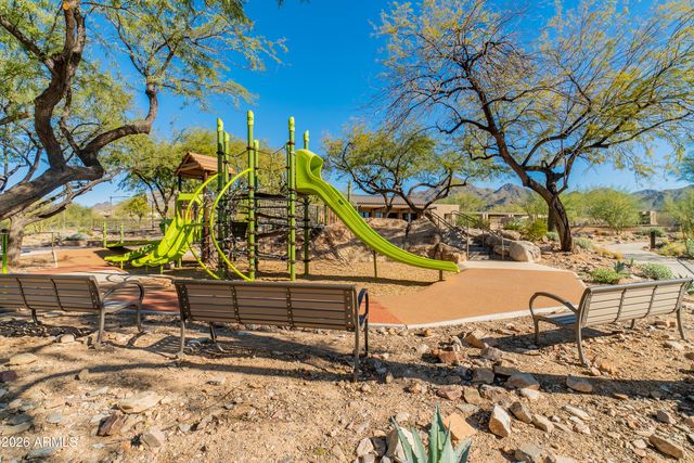 10673 E Le Marche Drive, Scottsdale, AZ 85255