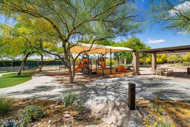 10673 E Le Marche Drive, Scottsdale, AZ 85255