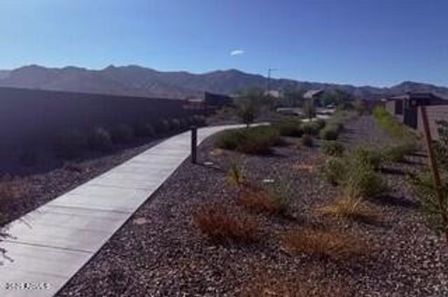 19021 W MARYLAND Avenue, Waddell, AZ 85355