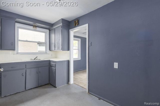 20267 Ashton Avenue, Detroit, MI 48219