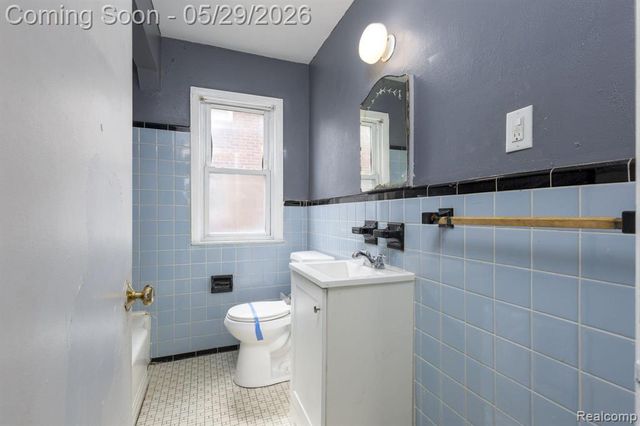 20267 Ashton Avenue, Detroit, MI 48219