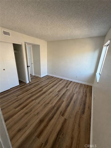 2032 S Bon View Avenue S B, Ontario, CA 91761
