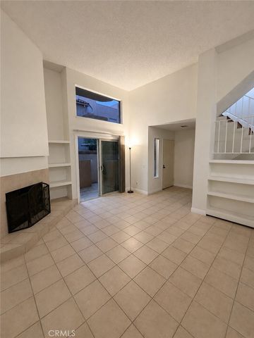 2032 S Bon View Avenue S B, Ontario, CA 91761