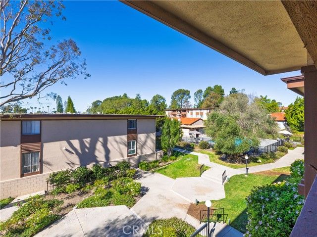 5917 Armaga Spring Road H, Rancho Palos Verdes, CA 90275
