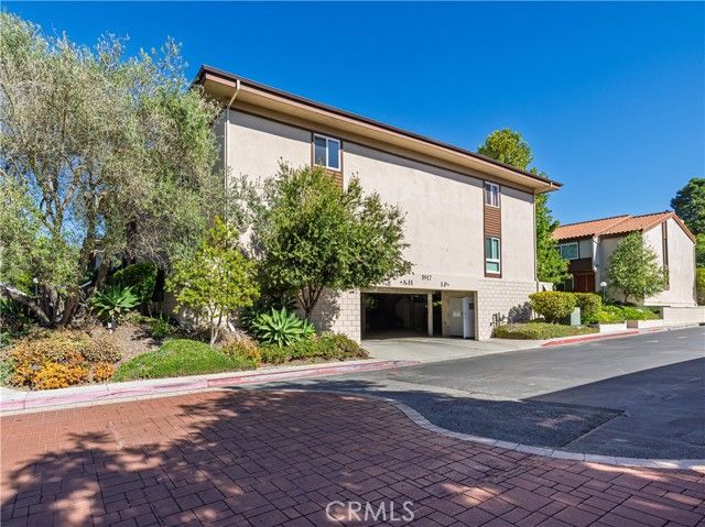 5917 Armaga Spring Road H, Rancho Palos Verdes, CA 90275