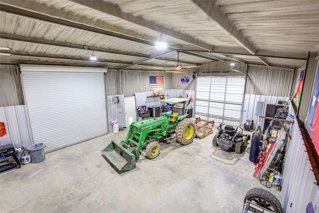 2488 County Road 2336, Como, TX 75431