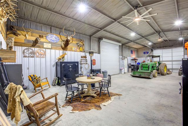 2488 County Road 2336, Como, TX 75431