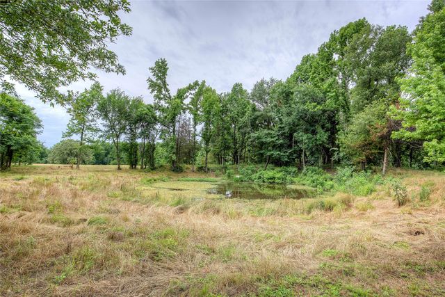 2488 County Road 2336, Como, TX 75431