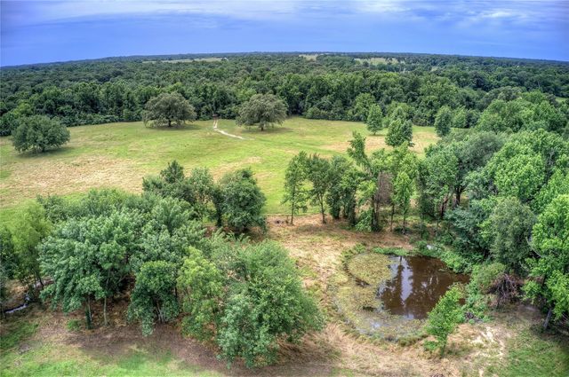 2488 County Road 2336, Como, TX 75431