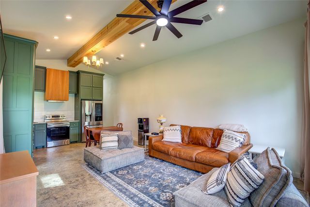2488 County Road 2336, Como, TX 75431