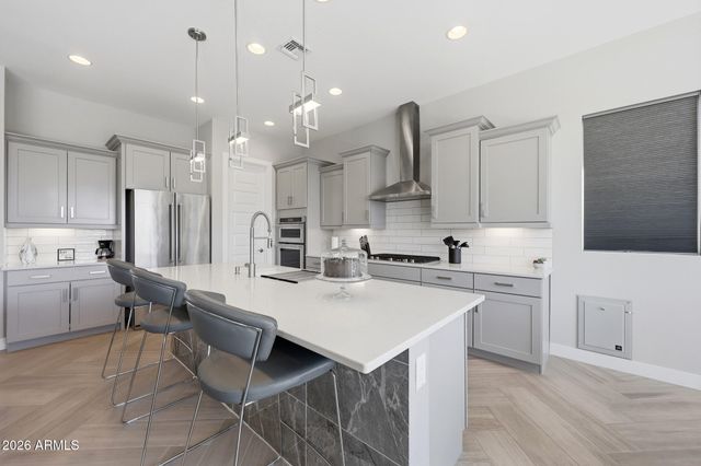 2831 E ROBIN Lane, Phoenix, AZ 85050