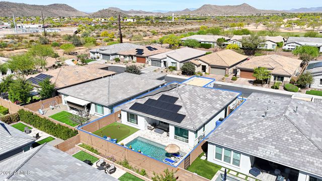 2831 E ROBIN Lane, Phoenix, AZ 85050