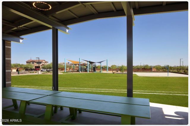 2831 E ROBIN Lane, Phoenix, AZ 85050