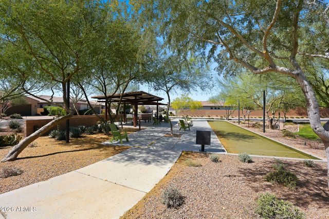 2831 E ROBIN Lane, Phoenix, AZ 85050