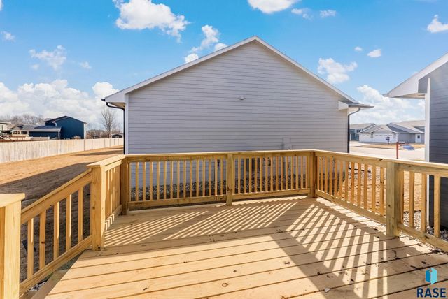 1006 Birch St Street, Harrisburg, SD 57032