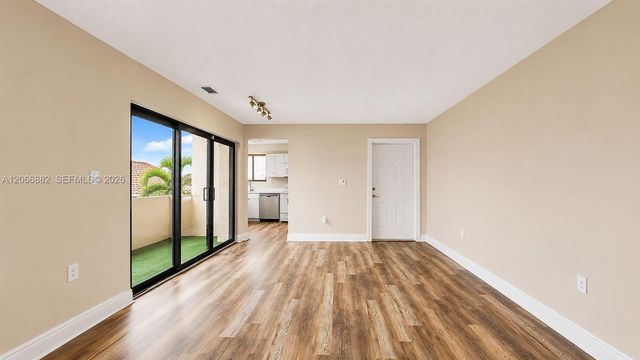 11830 SW 80th Street 427, Miami, FL 33183