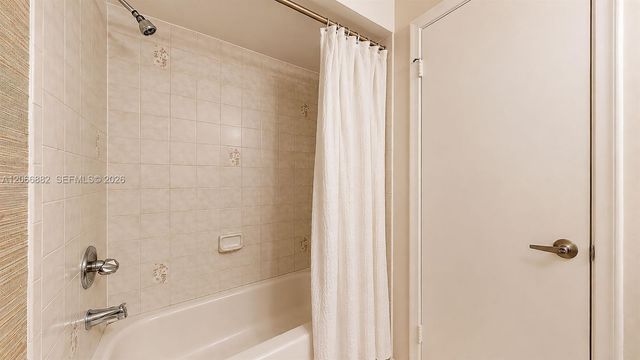 11830 SW 80th Street 427, Miami, FL 33183