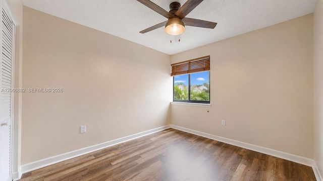 11830 SW 80th Street 427, Miami, FL 33183
