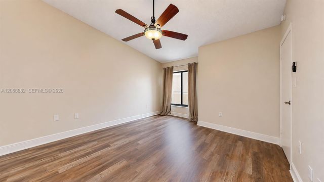 11830 SW 80th Street 427, Miami, FL 33183