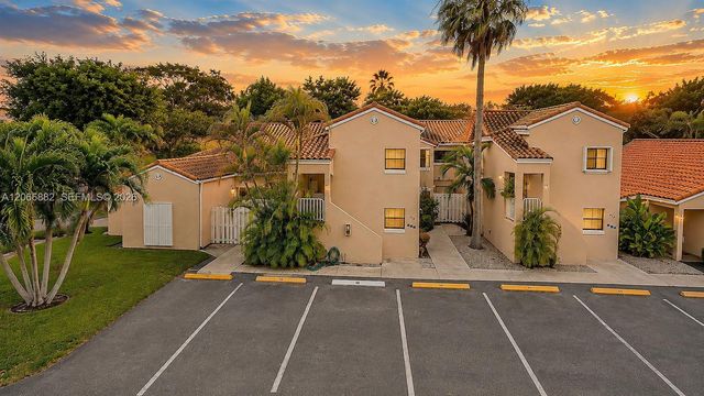 11830 SW 80th Street 427, Miami, FL 33183