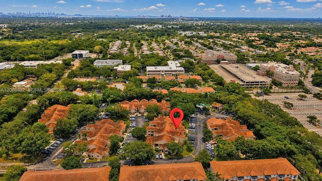 11830 SW 80th Street 427, Miami, FL 33183