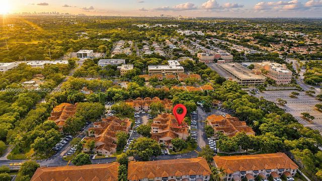 11830 SW 80th Street 427, Miami, FL 33183