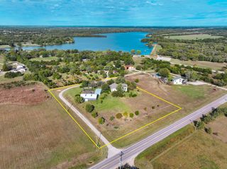 8548 SW Parish Place Rd, Augusta, KS 67010