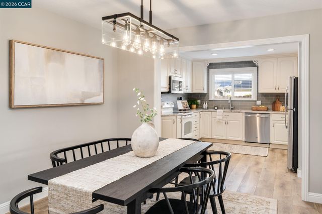 3916 Saint Michael Ct, Concord, CA 94519