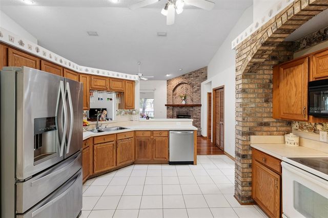 2770 BUCKHORN OAKS DRIVE, Valrico, FL 33594