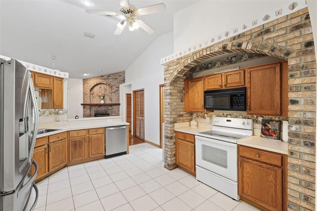 2770 BUCKHORN OAKS DRIVE, Valrico, FL 33594