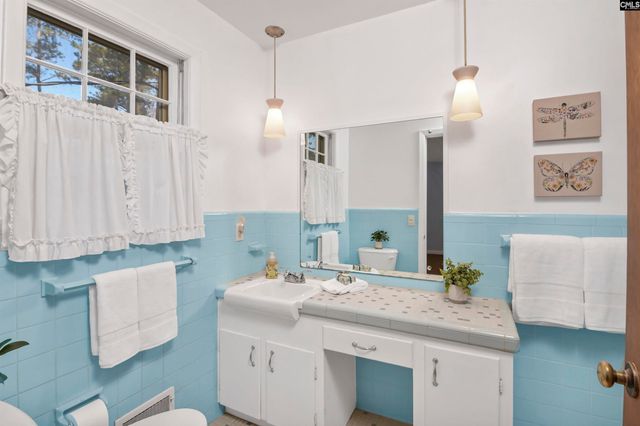 227 N Stonehedge Drive, Columbia, SC 29210