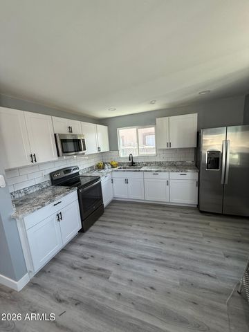 2314 E HARVARD Street 2, Phoenix, AZ 85006