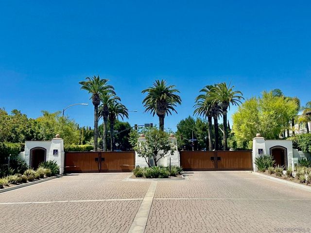 13425 El Presidio Trail, San Diego, CA 92130