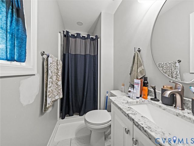 3812 Chesdin Blvd, Sutherland, VA 23885