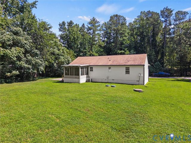 3812 Chesdin Blvd, Sutherland, VA 23885