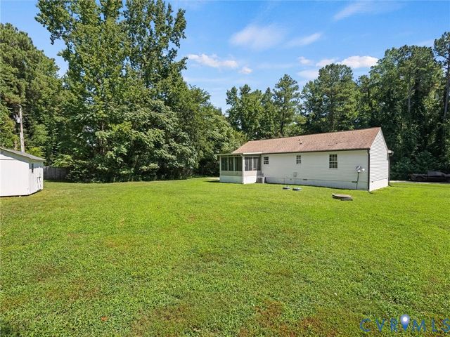 3812 Chesdin Blvd, Sutherland, VA 23885