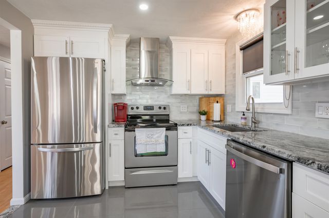 103 Jay Road, Merrimack, NH 03054
