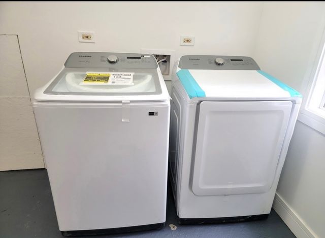 3329 S Oakley Avenue 1, Chicago, IL 60608