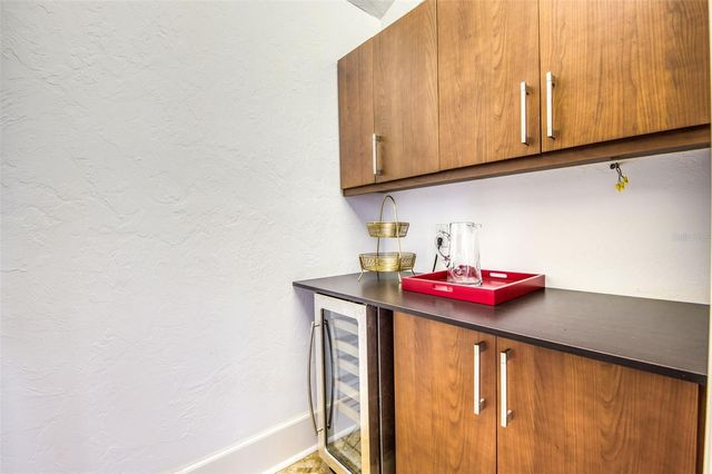 76 S WASHINGTON DRIVE, Sarasota, FL 34236