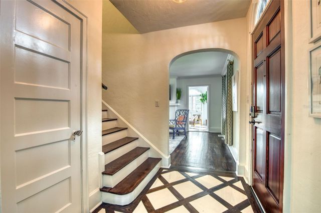 76 S WASHINGTON DRIVE, Sarasota, FL 34236