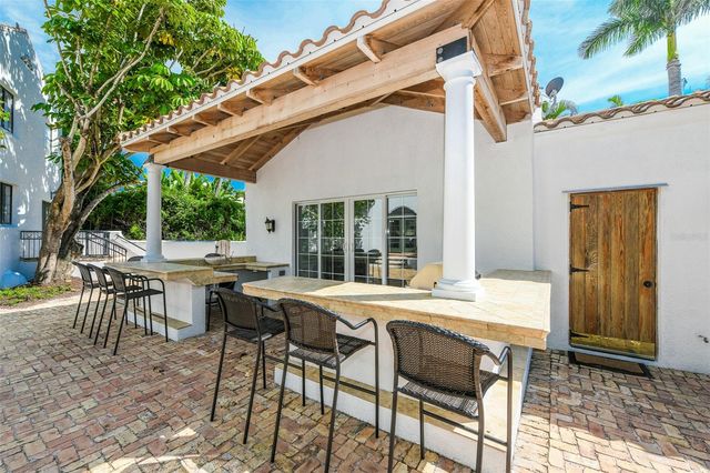 76 S WASHINGTON DRIVE, Sarasota, FL 34236