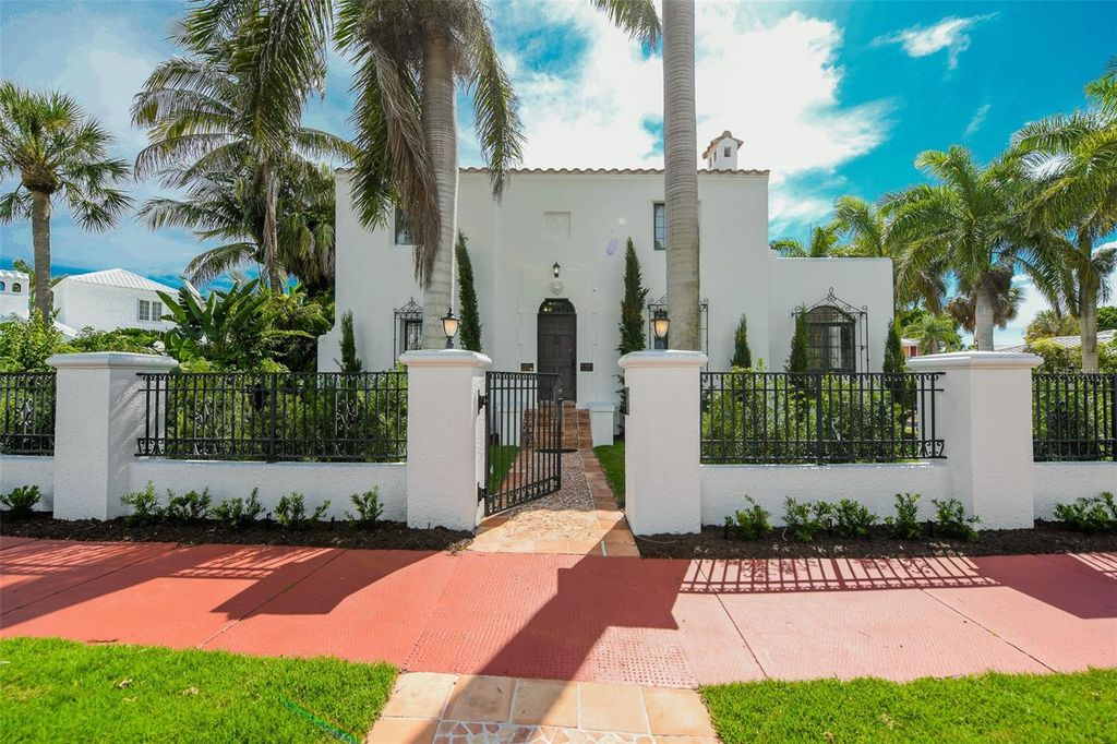 76 S WASHINGTON DRIVE, Sarasota, FL 34236