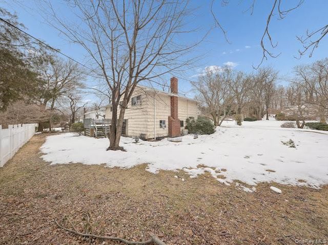 14 Jeffrey Lane, Great Neck, NY 11020